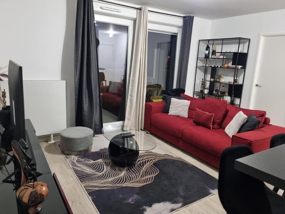 Appartement Cosy Et Equipe Meaux Ngoại thất bức ảnh